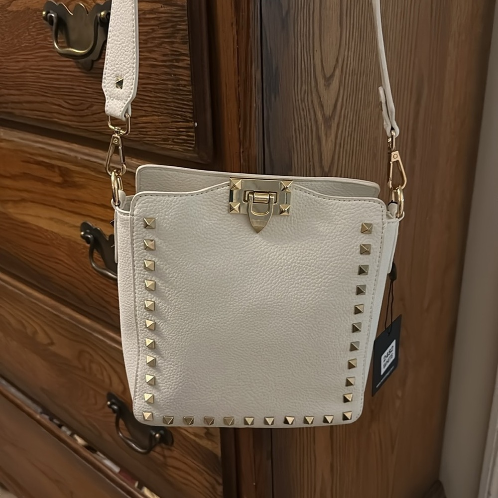 BC Crossbody bag